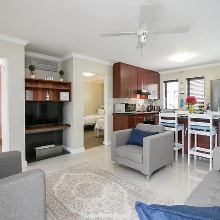 Blue Moon Apartments Knysna Exterior foto