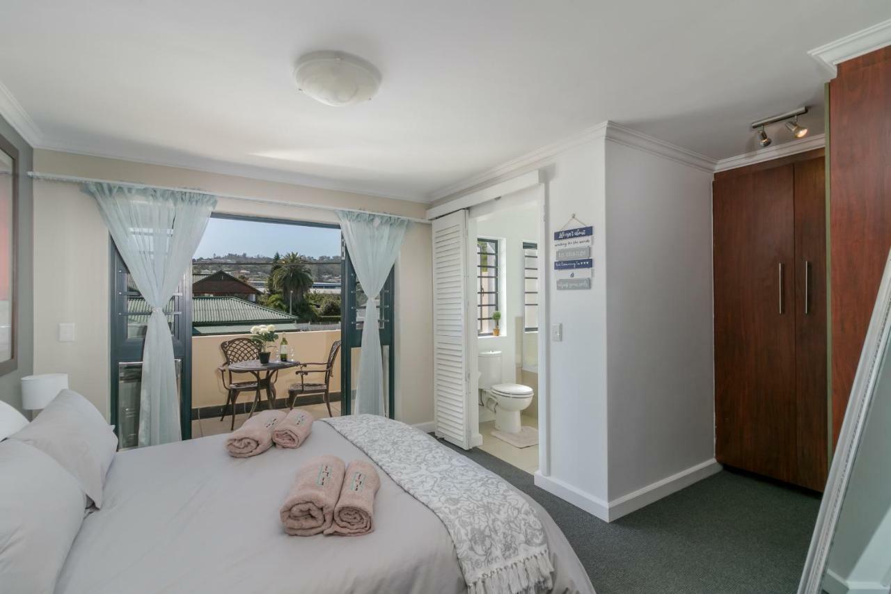 Blue Moon Apartments Knysna Exterior foto